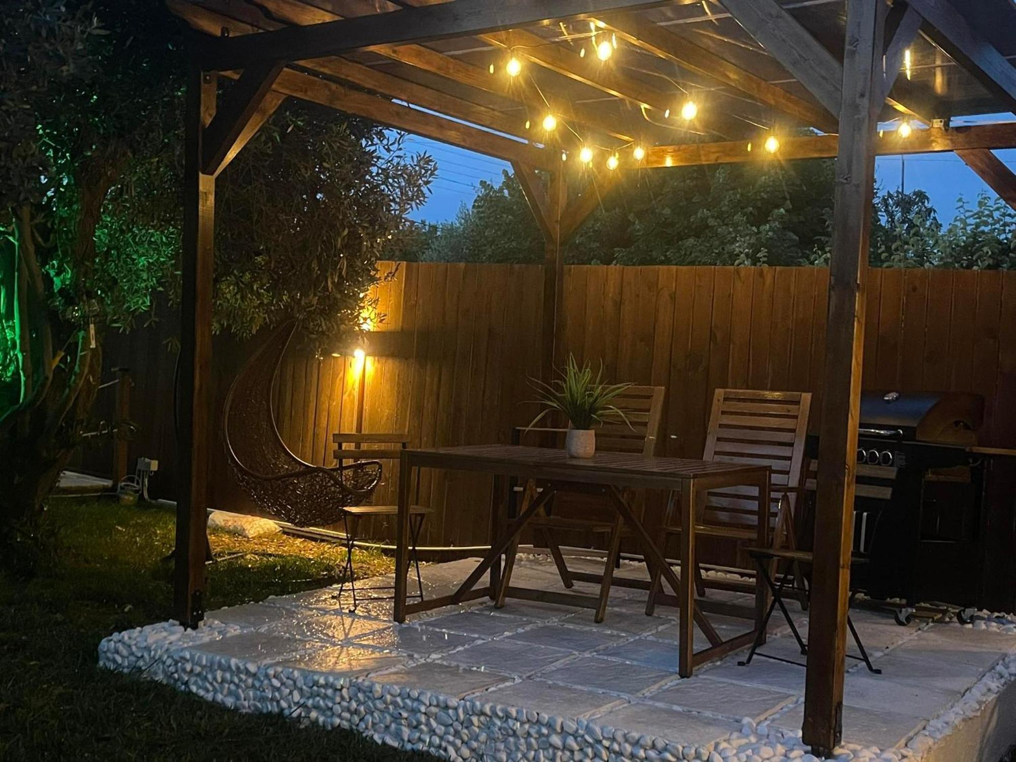Ellie's Eco Private Glamping And * Nea Kallikrateia