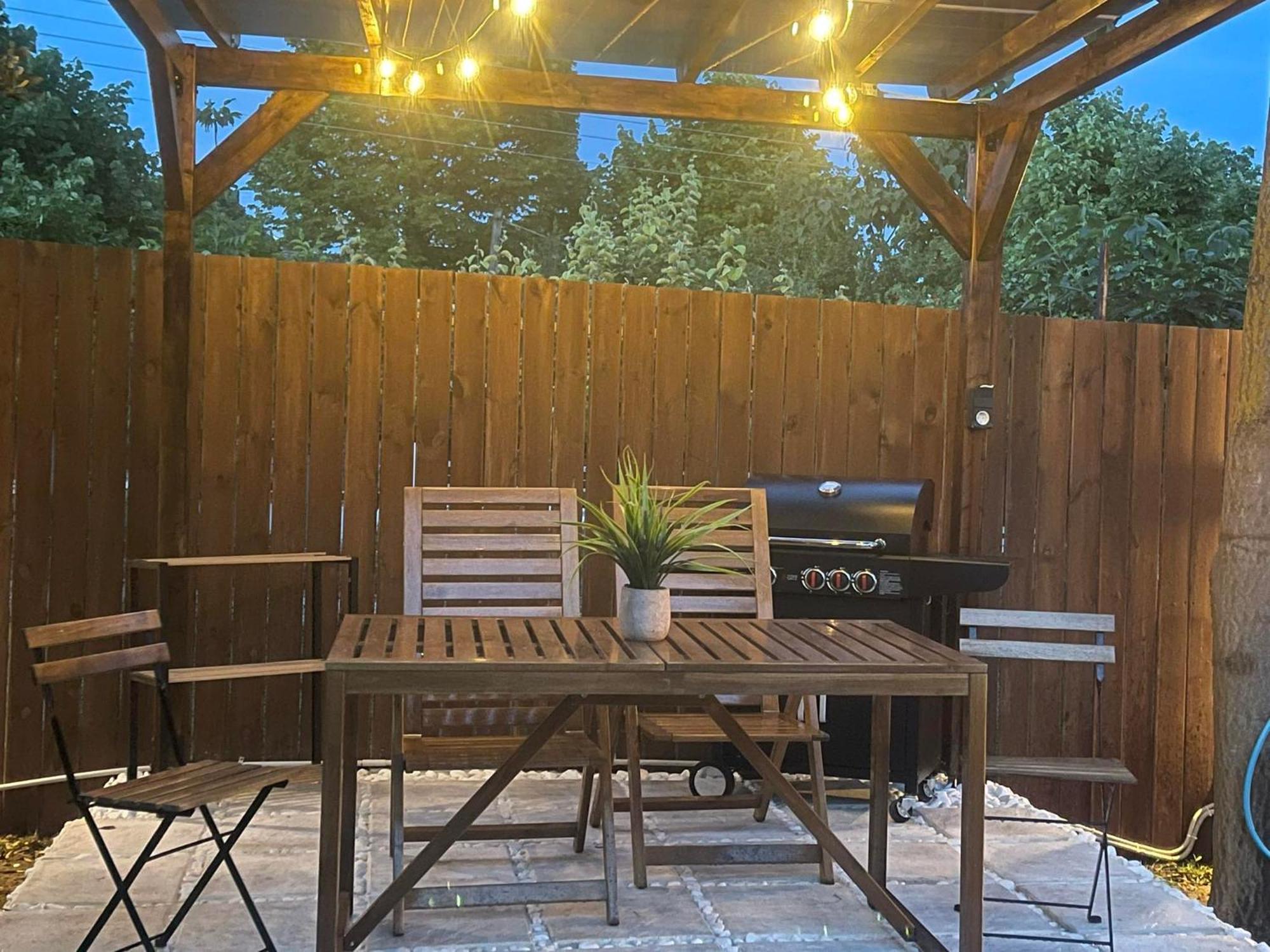 Ellie's Eco Private Glamping And Camping Nea Kallikrateia