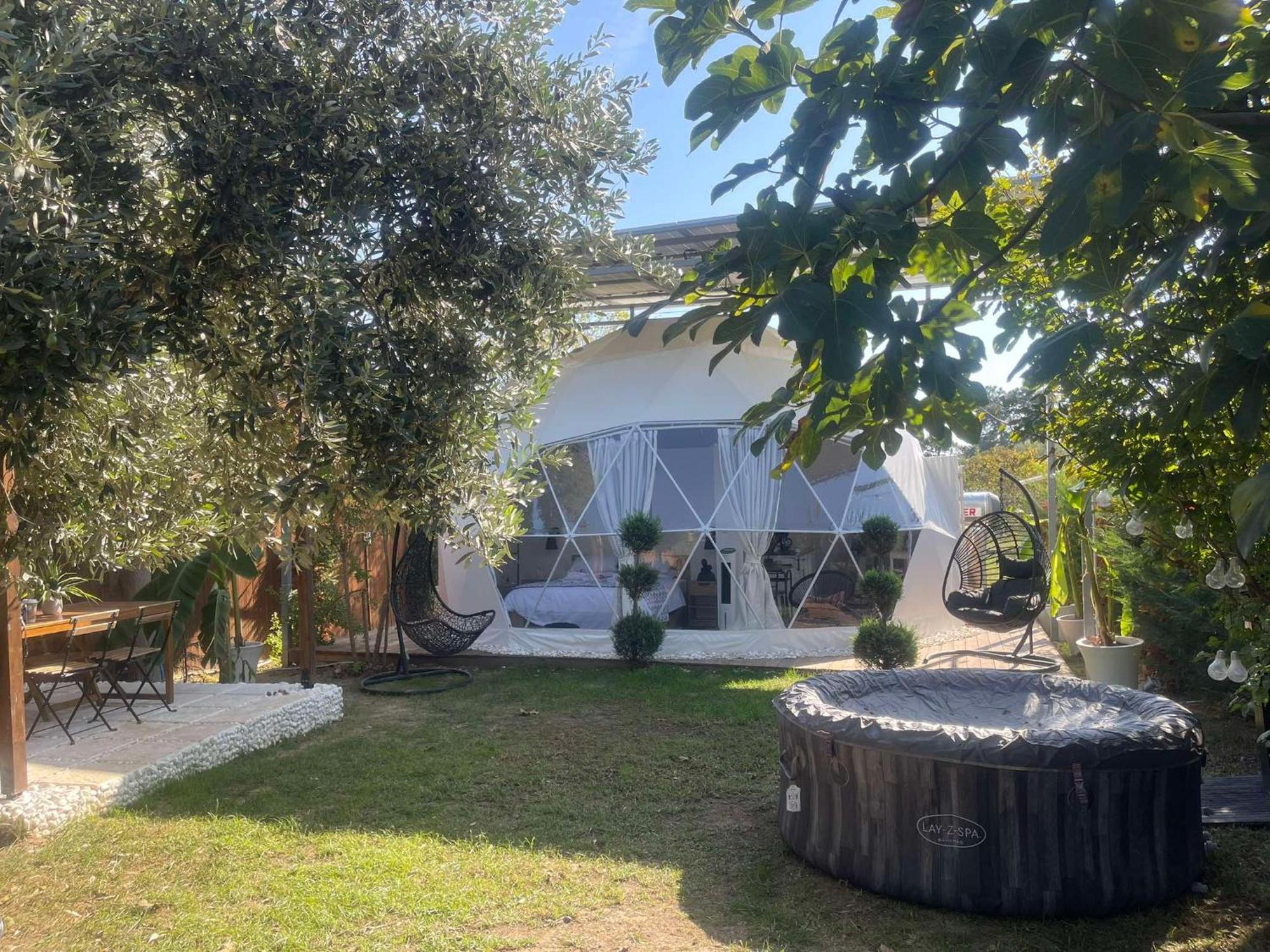 Ellie's Eco Private Glamping And