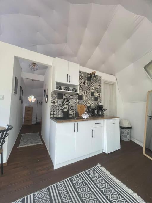 Ellie's Eco Private Glamping And Camping