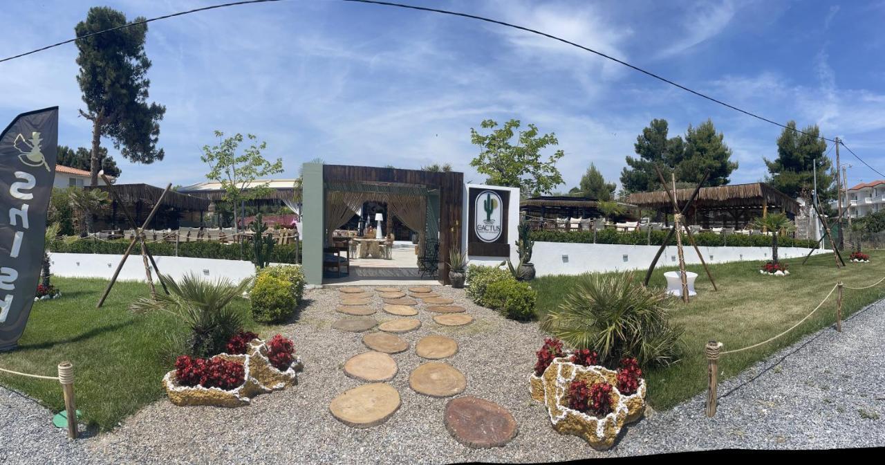 Ellie's Eco Private Glamping And Campeggio Nea Kallikrateia